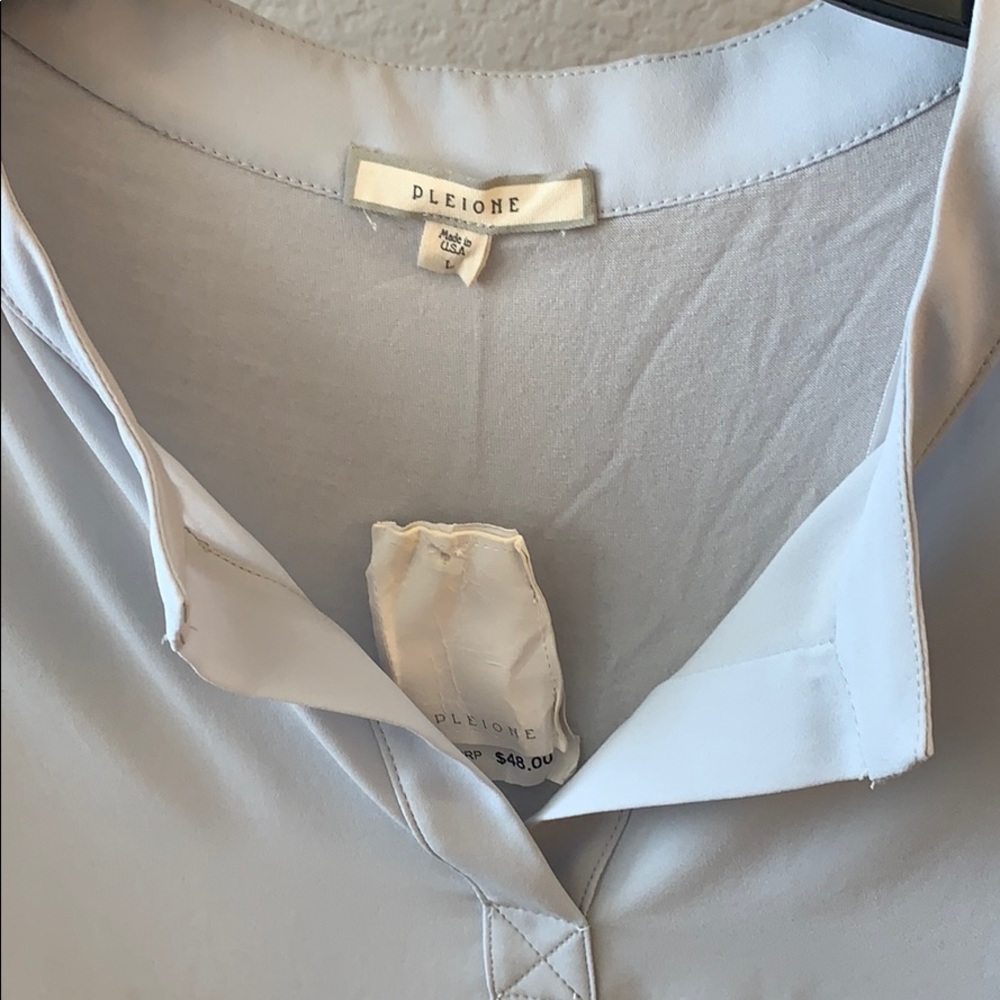 Pleione Silver Cap Sleeve Shirt Top - Picture 2 of 5